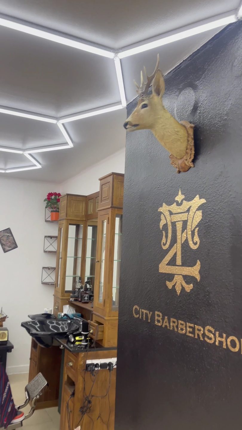 City Barbershop Roth
